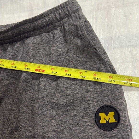 (M1) J. Palmer Graphite Michigan Wolverines Men's SweatpantsHome Game, Size XL,M - Picture 12 of 16